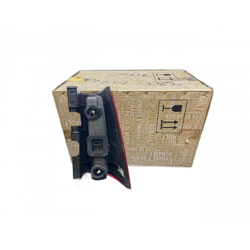 DACİA LOGAN MCV SOL STOP LAMBASI (ÇİFT KAPI DUYLU) 8200864612